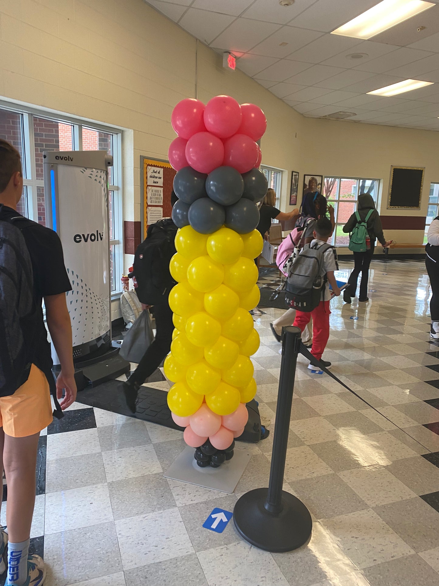 Organic Balloon Columns